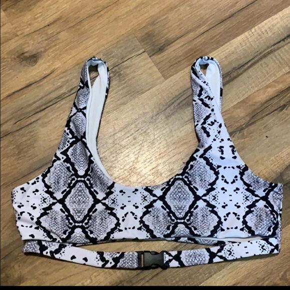 SHEIN Other - Snakeskin swim top